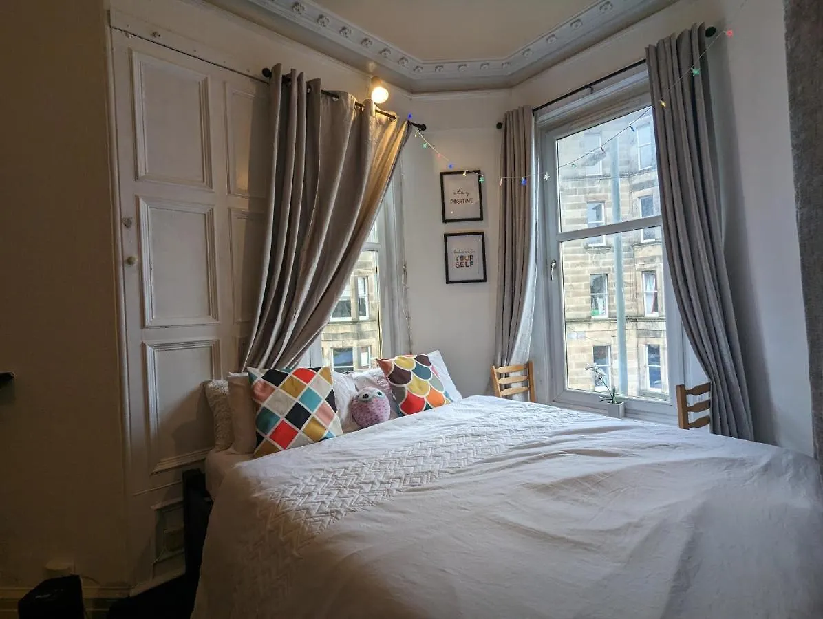 Huge Room In The City Εδιμβούργο