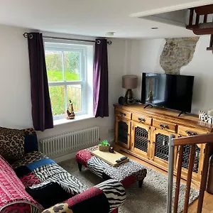 Willow Mews , Swansea United Kingdom